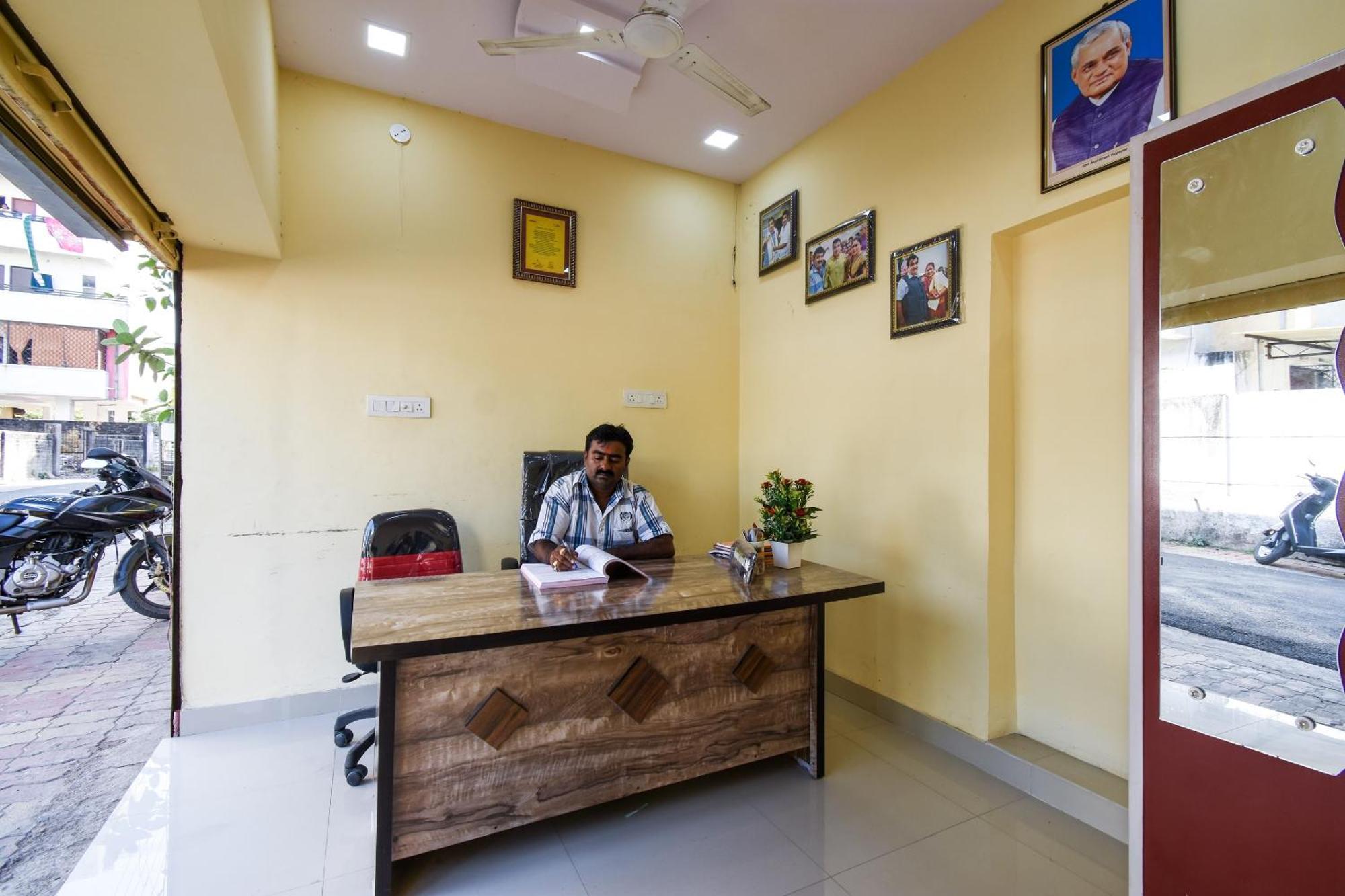Hotel O Gaurav Guest House Nagpur Exterior foto